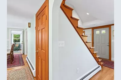 151 Lynn Fells Parkway, Saugus, MA 01906 - Photo 12