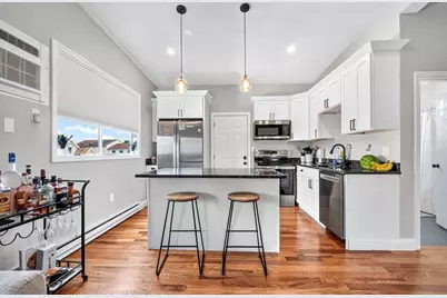 217 Highland Ave #5, Malden, MA 02148 - Photo 4