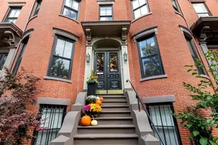 51 Rutland Sq, Boston, MA 02118 - Photo 32