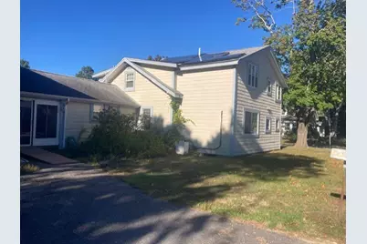 32 Chestnut St., Wareham, MA 02571 - Photo 4