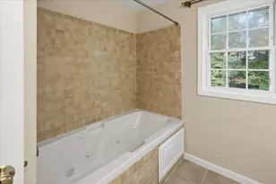 319 Oak St, Swansea, MA 02777 - Photo 18