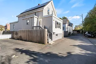 26 Neptune St Ct, Lynn, MA 01905 - Photo 22