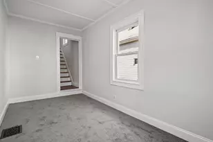26 Neptune St Ct, Lynn, MA 01905 - Photo 8