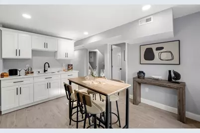 18 Derne, Everett, MA 02149 - Photo 16