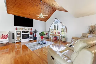 252 Elizabeth Dr., Ludlow, MA 01056 - Photo 6