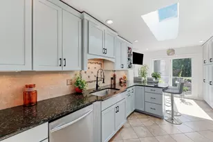 252 Elizabeth Dr, Ludlow, MA 01056 - Photo 12