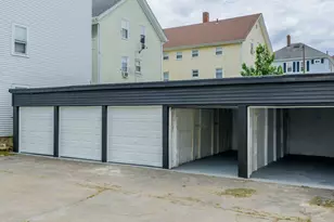35 Hood St, Fall River, MA 02720 - Photo 2