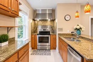 12 Bradbury Ave, Medford, MA 02155 - Photo 6