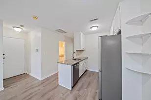 117 Tall Oaks Dr, Weymouth, MA 02190 - Photo 4