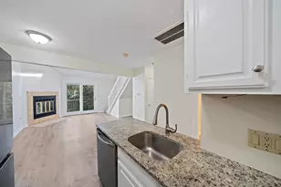 117 Tall Oaks Dr, Weymouth, MA 02190 - Photo 6