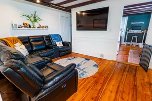 2 Washington St, Amesbury, MA 01913 - Photo 6