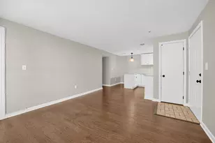 14 Walden Dr, Natick, MA 01760 - Photo 4