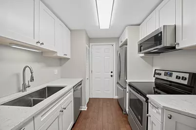 14 Walden Drive #8, Natick, MA 01760 - Photo 8