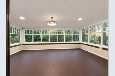 190 Fort Pleasant Ave, Springfield, MA 01108 - Photo 14