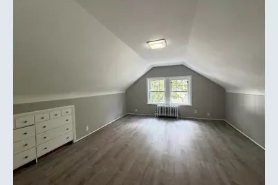 13 Meriam St, Wakefield, MA 01880 - Photo 12