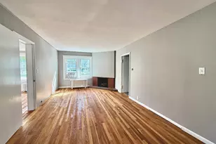 13 Meriam St, Wakefield, MA 01880 - Photo 2