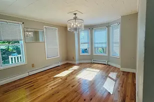 25 Mechanic, Webster, MA 01570 - Photo 2