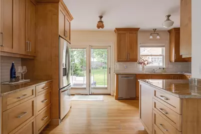 52 Hillsdale Road #52, Medford, MA 02155 - Photo 8