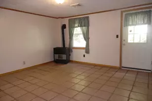 21 Burnside Dr, Swansea, MA 02777 - Photo 16