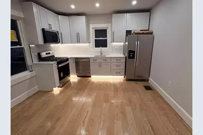 28 Houghton St #1, Lowell, MA 01851 - Photo 8