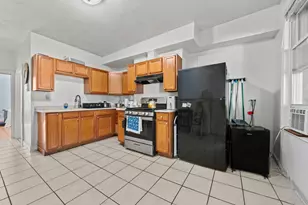 150 Bremen St, Boston, MA 02128 - Photo 4