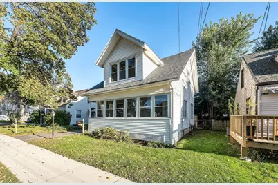 65 Avondale Ave, West Springfield, MA 01089 - Photo 1