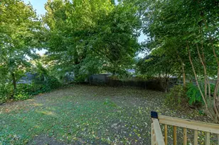 65 Avondale Ave, West Springfield, MA 01089 - Photo 30