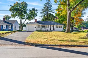 172 Harwich Rd, West Springfield, MA 01089 - Photo 2