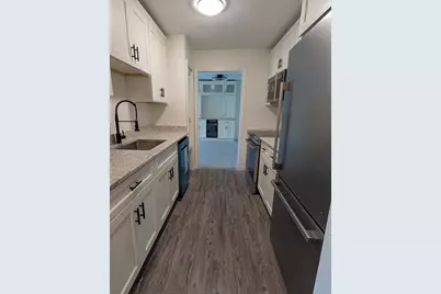 139 King Street #U306, Franklin, MA 02038 - Photo 2