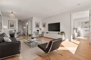 85 E India Row, Boston, MA 02110 - Photo 2