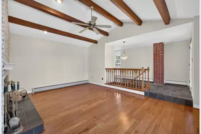 63 Hemlock St, Fall River, MA 02720 - Photo 8