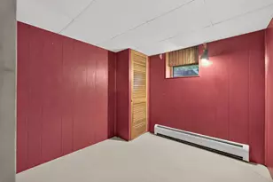63 Hemlock St, Fall River, MA 02720 - Photo 28