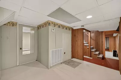 63 Hemlock St, Fall River, MA 02720 - Photo 30