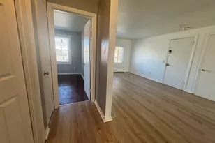 340 Appleton St, Holyoke, MA 01040 - Photo 4