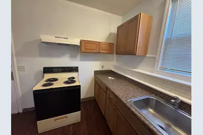 340 Appleton St #2, Holyoke, MA 01040 - Photo 6