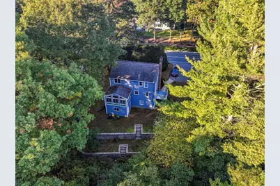 565 Hartford Ave E, Uxbridge, MA 01569 - Photo 18