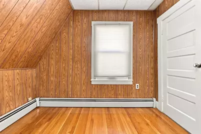 40 Bunker Hill Ave, Lowell, MA 01850 - Photo 32