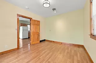 40 Bunker Hill Ave, Lowell, MA 01850 - Photo 8