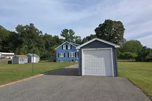 5 Hoffman St, Taunton, MA 02780 - Photo 10
