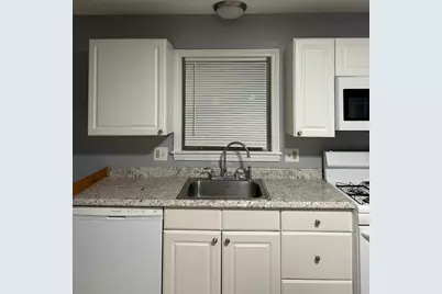 6 West St #1, Wrentham, MA 02093 - Photo 4