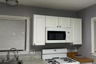 6 West St, Wrentham, MA 02093 - Photo 2