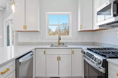 51 West Main #6R, Georgetown, MA 01833 - Photo 12