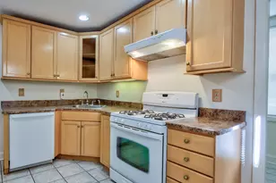 76 Atlantic St, New Bedford, MA 02740 - Photo 8