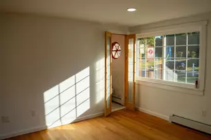 56 Princess Rd, Springfield, MA 01129 - Photo 18