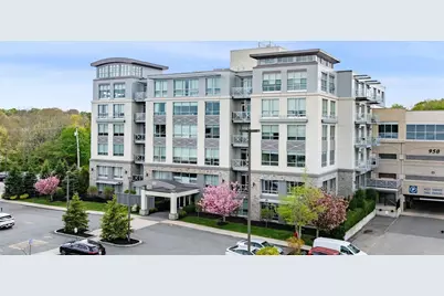 201 Elliott St #407, Beverly, MA 01915 - Photo 1