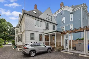 191 Davis Ave, Brookline, MA 02445 - Photo 36