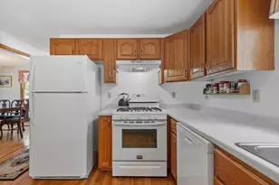 47 Sequoia Dr, Tyngsborough, MA 01879 - Photo 32