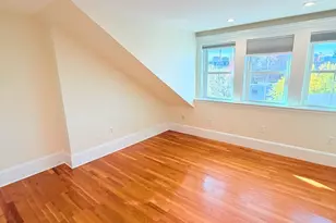 256 Main St, Boston, MA 02129 - Photo 10