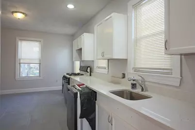 420 Essex #2, Salem, MA 01970 - Photo 8