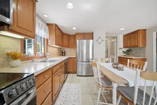 10 Summit Terrace, Peabody, MA 01960 - Photo 6
